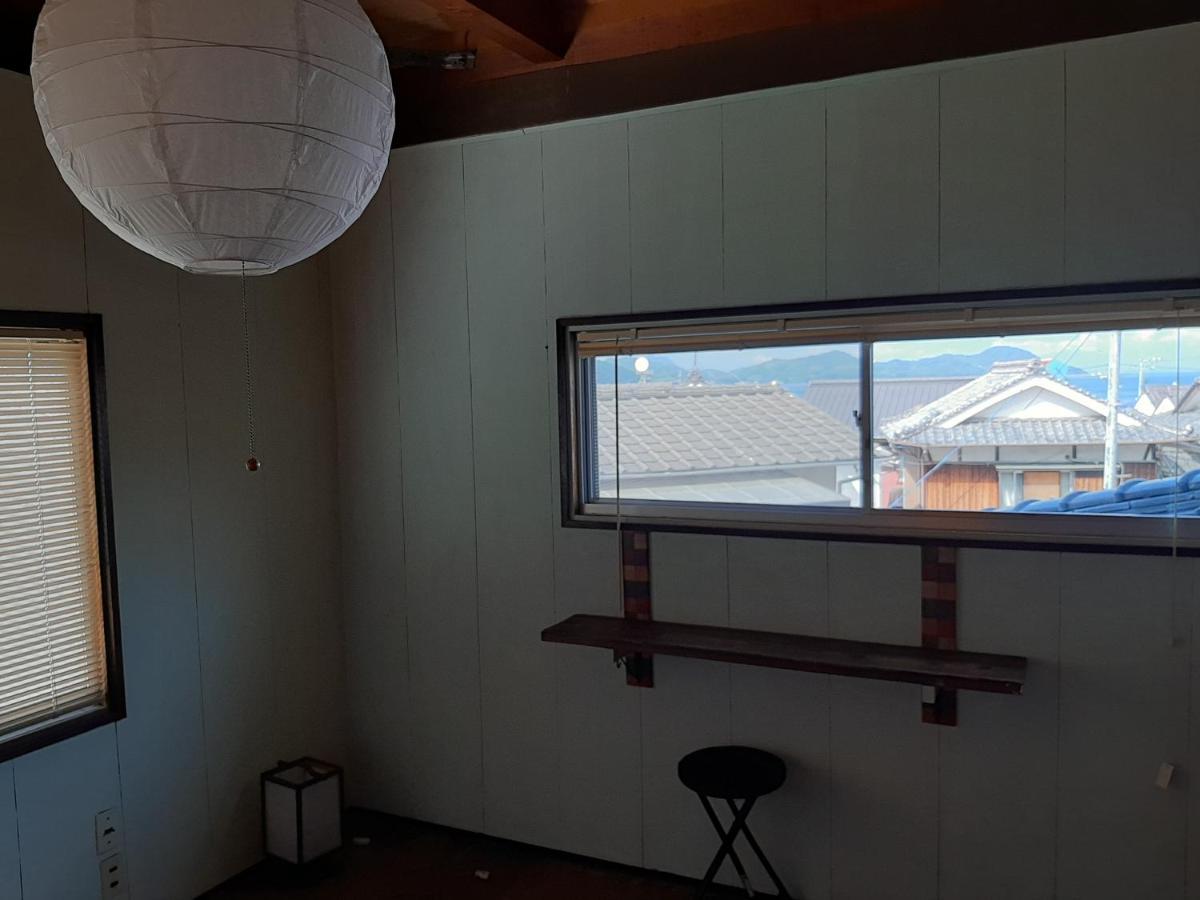 Guesthouse Kume Imabari Railway Station Exteriér fotografie