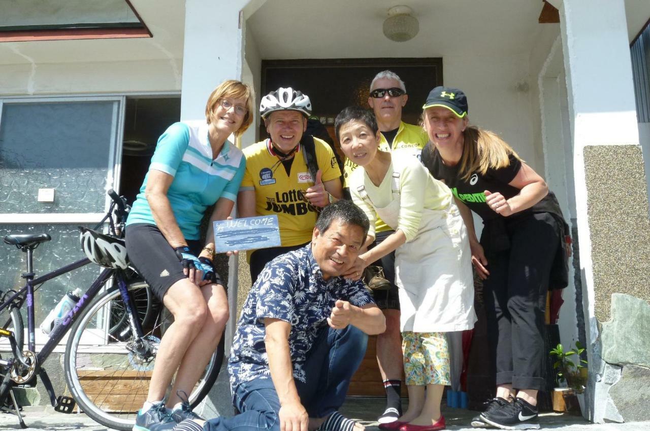Guesthouse Kume Imabari Railway Station Exteriér fotografie